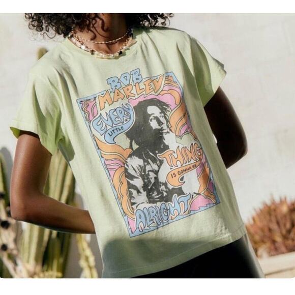 DAYDREAMER Don’t Worry BOB MARLEY Tour‎ Tee T-Shirt Size XS Acid Yellow Graphic - Picture 1 of 13